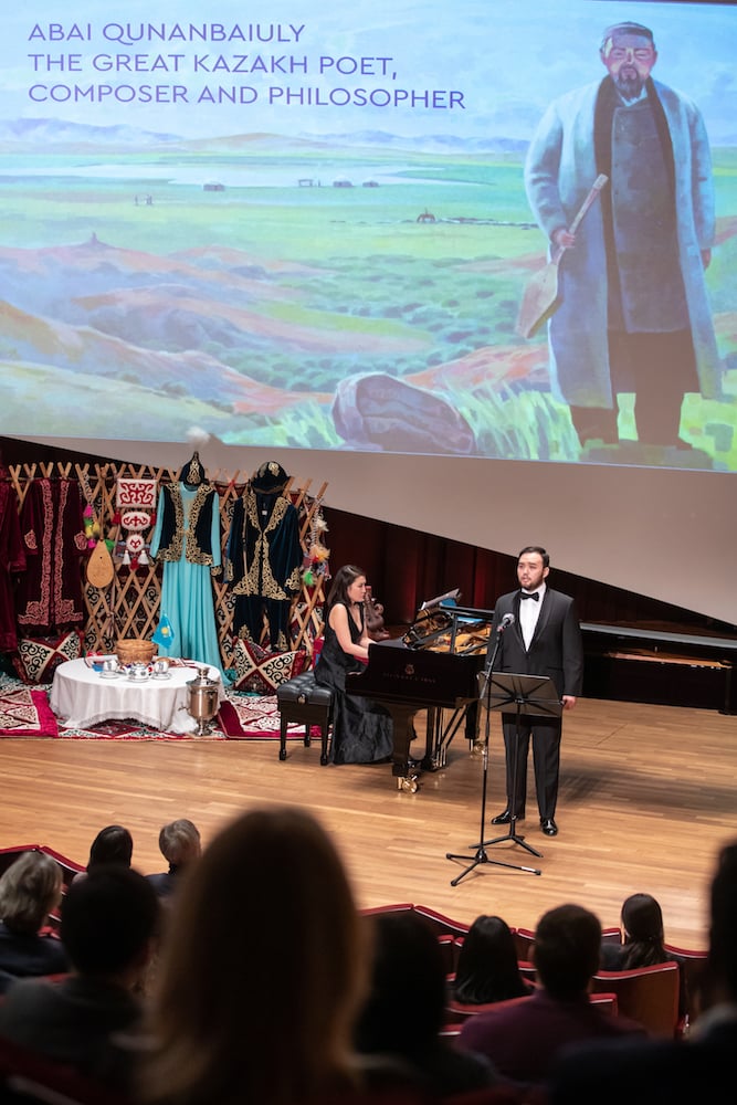 Eurasian Resources Group co-organise au Luxembourg un concert d’anniversaire pour les 175 ans d’Abai Kunanbayev