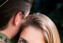 A la frontière de notre amour, un roman de Kyra Dupont Troubetzkoy (Favre)