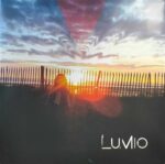 Lumio dévoile son nouvel album Staring at the sun, sortie le 21/12/2024 chez Hacienda Records