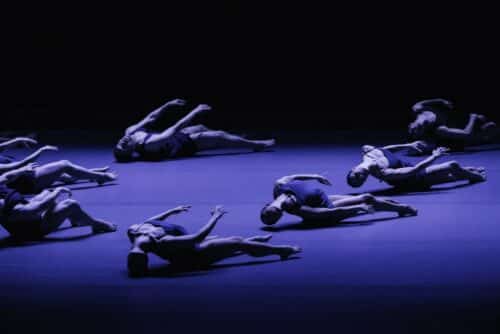 "Last Work" d’Ohad Naharin : la danse impétueuse en étendard