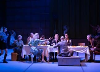 "Nous, les héros" : la mélancolie orchestrée de Clément Hervieu-Léger