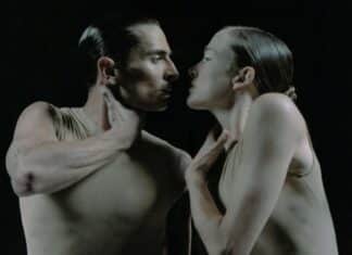 Rester debout : l’art discret de Sharon Eyal