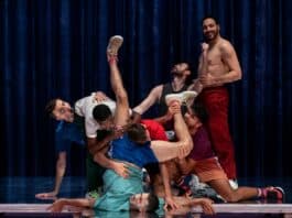 Au Rond-Point, la masculinité à l’épreuve