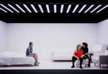 A notre place : une chambre d’échos en résonance sensible et incertaine