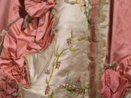 Au musée Galliera : la mode réinvente le siècle des Lumières