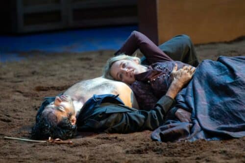 Avec Christophe Honoré la splendeur inquiète d’Emma Bovary