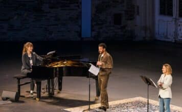 « 8 soirs par semaine » : la fragile obstination du théâtre