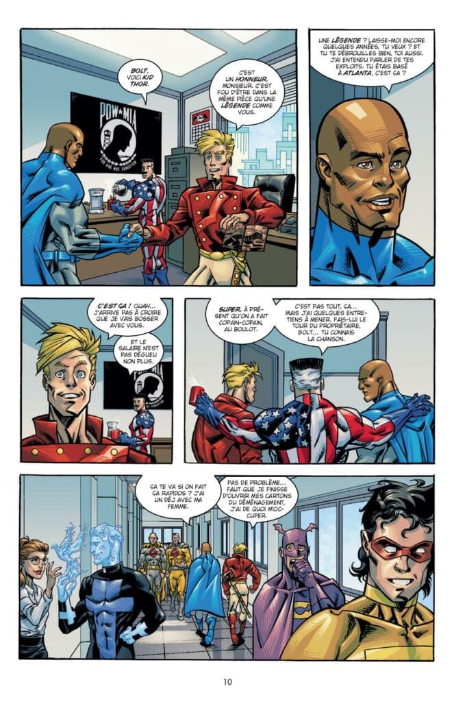 Planche intérieure Invincible Univers Capes T01 Kirkman Englert Delcourt