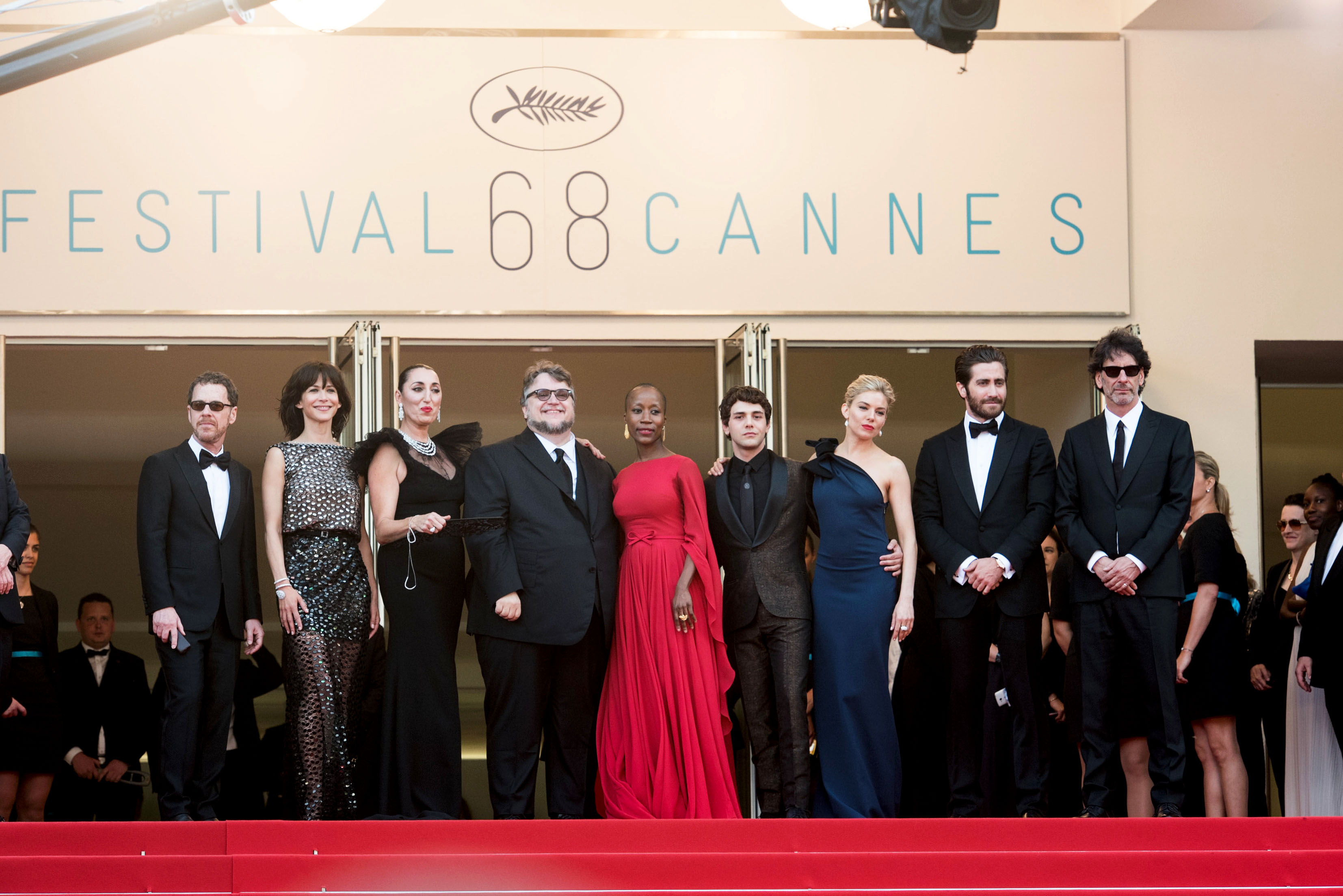 Palmarès complet du Festival de Cannes 2015.