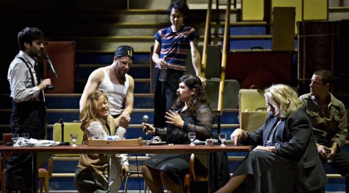 Gombrowicz ou l’histoire en marche, dans une mise en scène enlevée et furieuse de Christophe Honoré