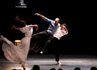 Nous sommes pareils à ces crapauds qui…/Ali, conception Ali et Hèdi Thabet, Mathurin Bolze, à Paris